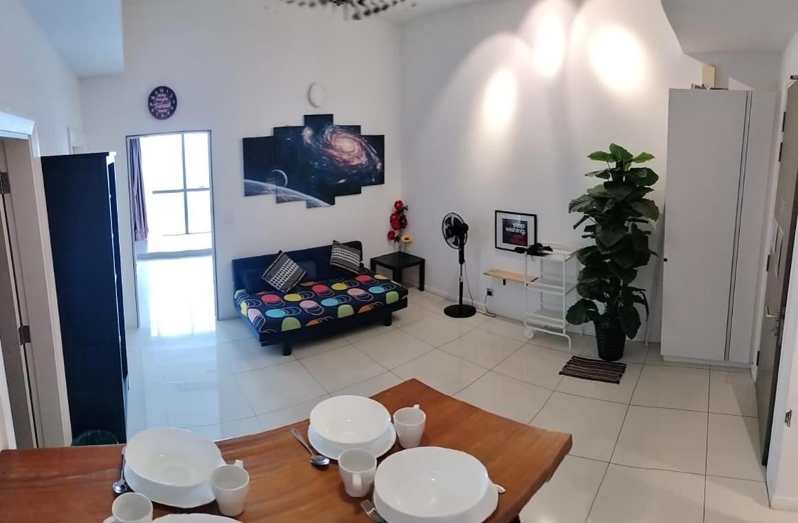 M City Center Jalan Ampang Lakeview Klcc Kl Tower Merdeka 118 Trx View Kuala Lumpur Dış mekan fotoğraf